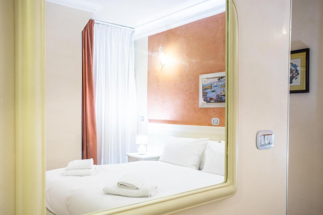 Luxury Inn Opera Рим Экстерьер фото