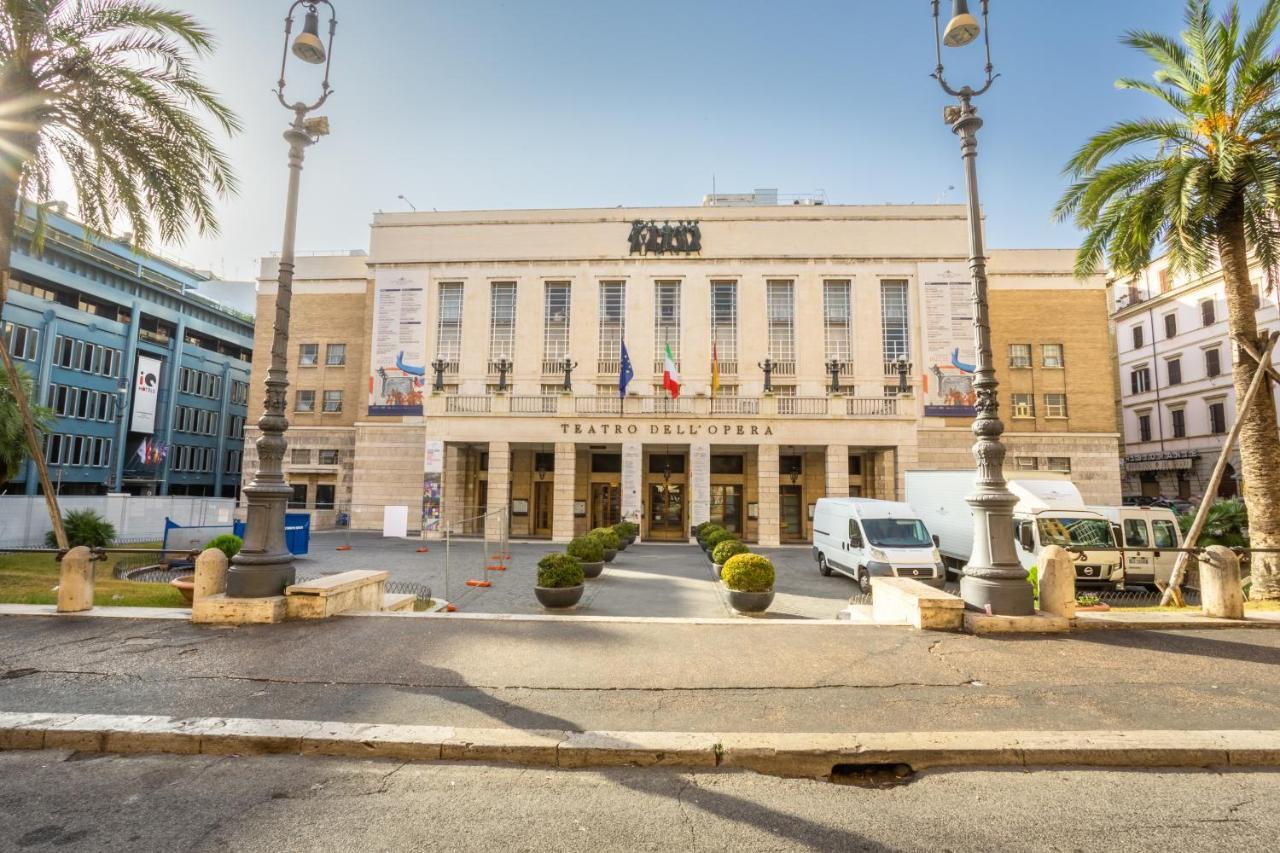 Luxury Inn Opera Рим Экстерьер фото